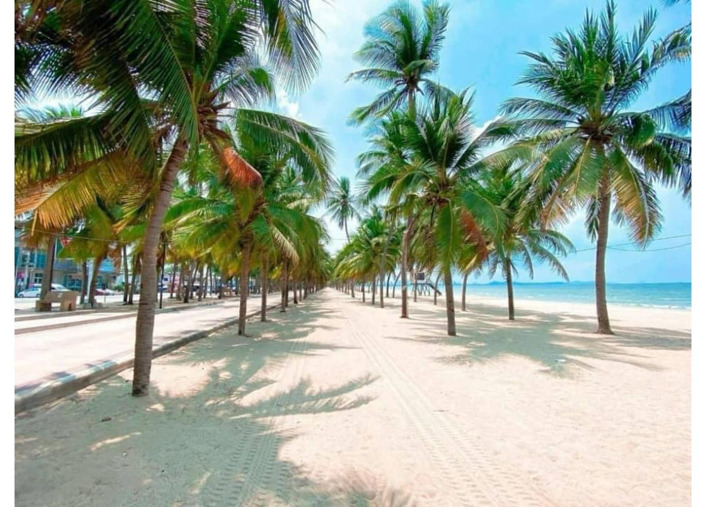 หาดบางแสน